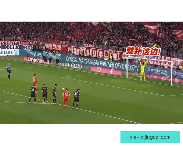 广岛门将首度扑点难掩激动之情